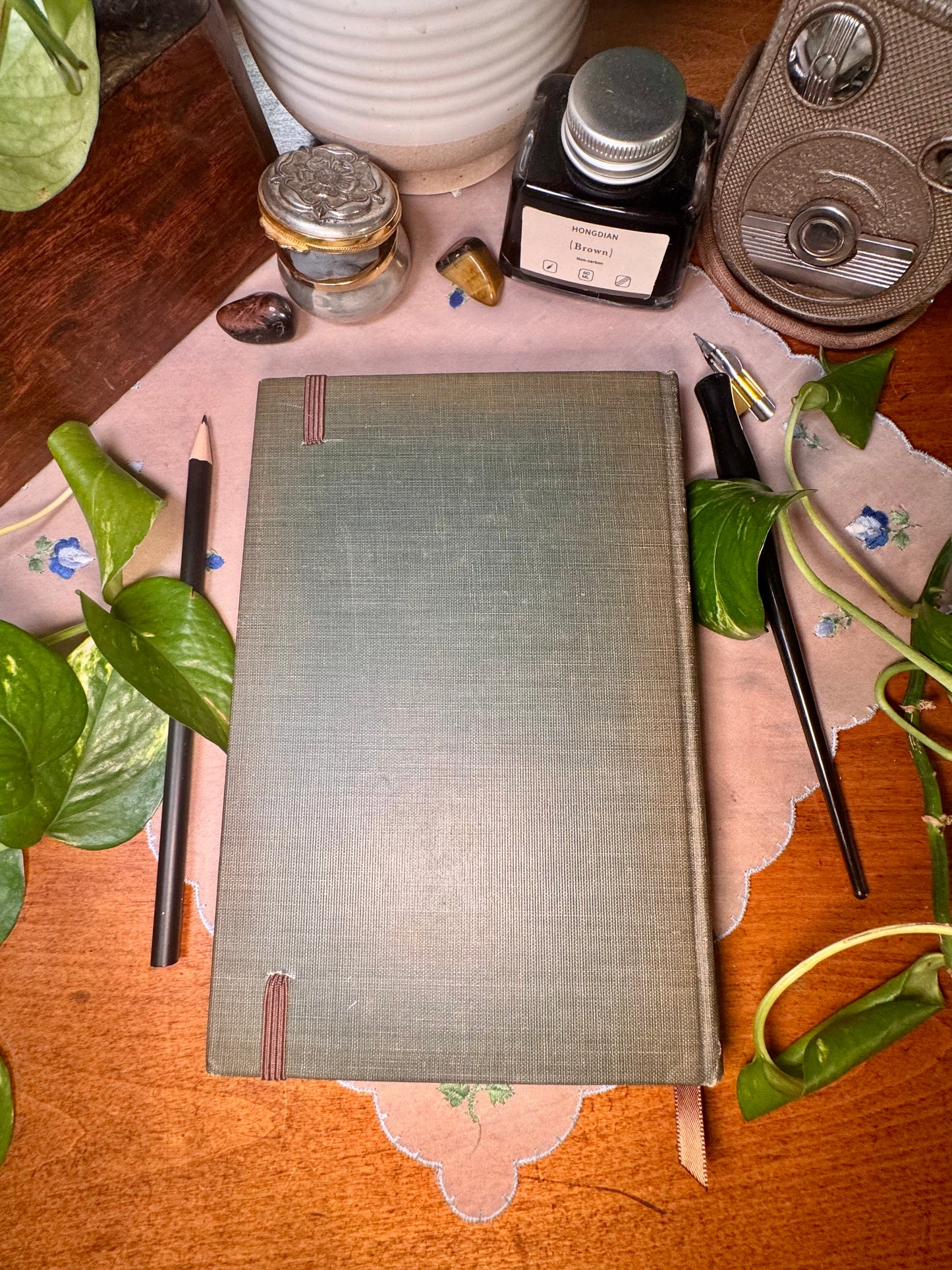 ‘Manual to Readings in Contemporary Literature’ Mixed Media Journal