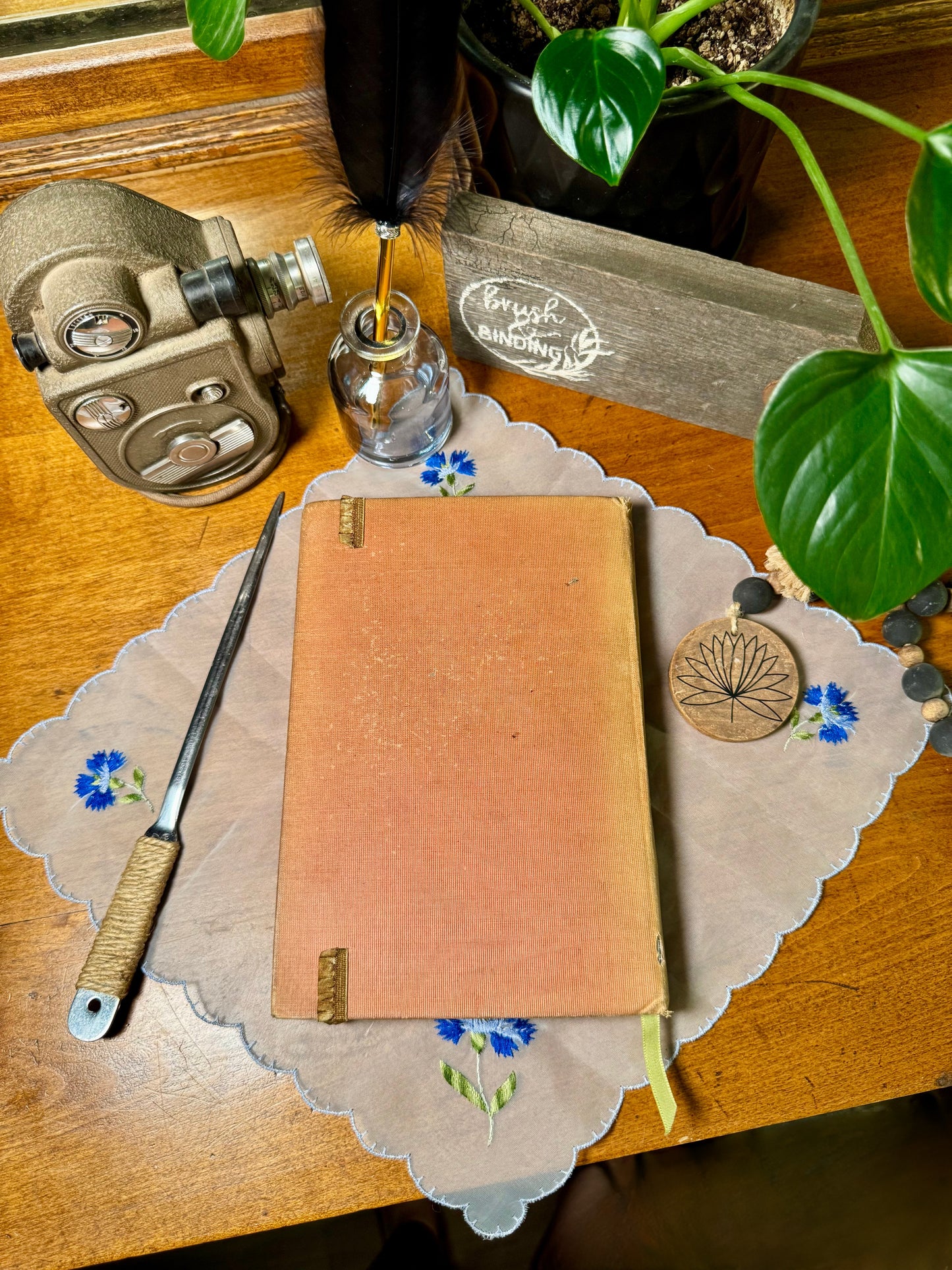 'Monsieur Beaucaire' Sketchbook Journal