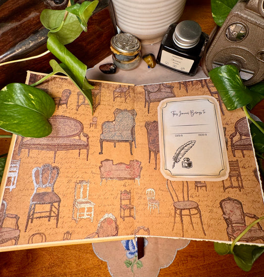 ‘Nibbles and Bobtail’ Mixed Media Journal