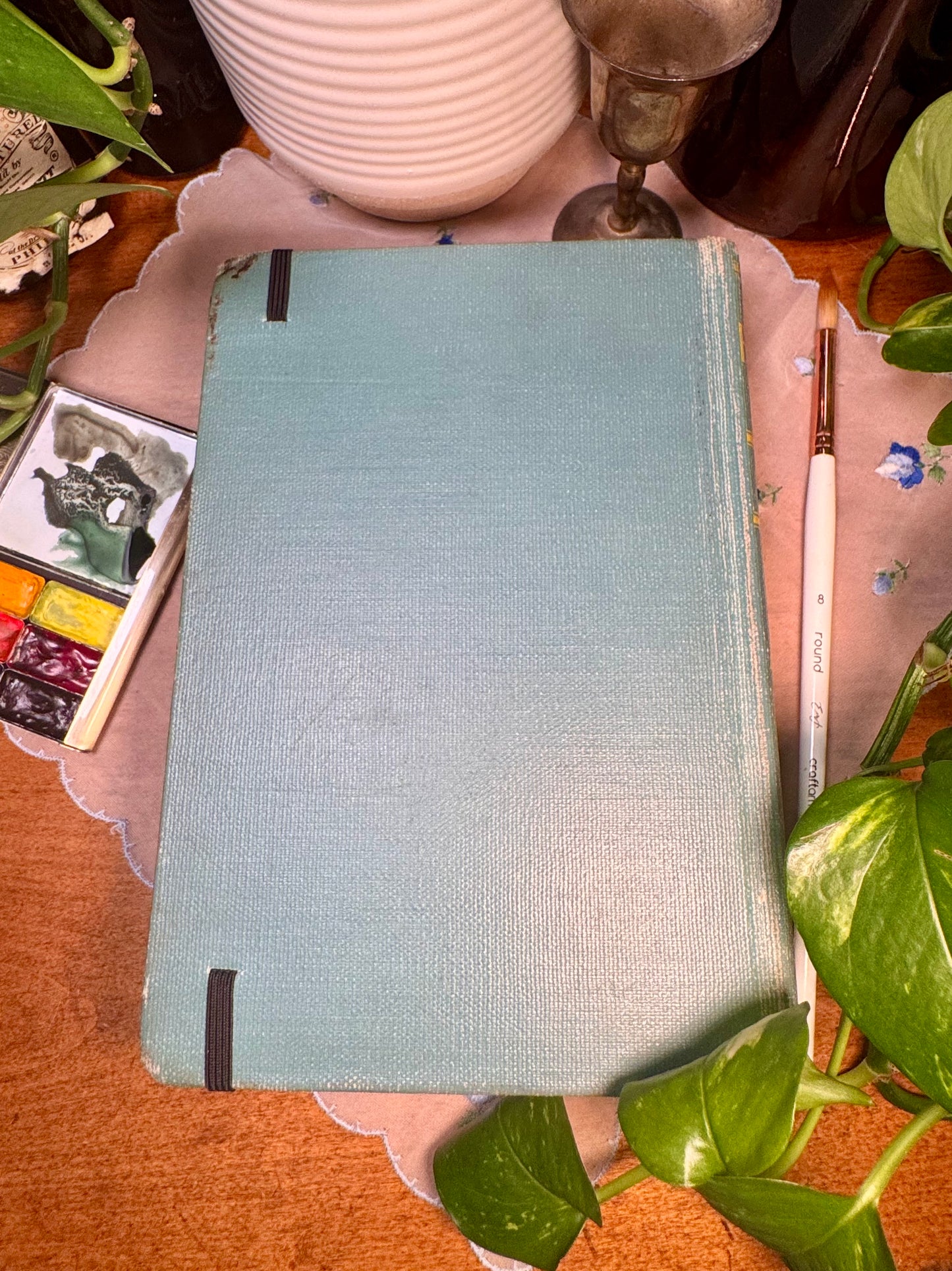 ‘Familiar Faces – Stories of People You Know’ Watercolor Journal