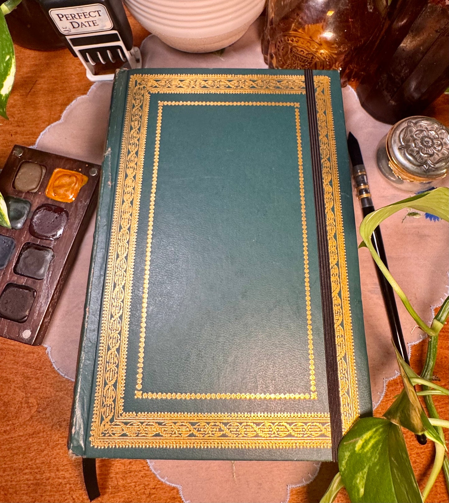 ‘Women in Love’ Watercolor Journal